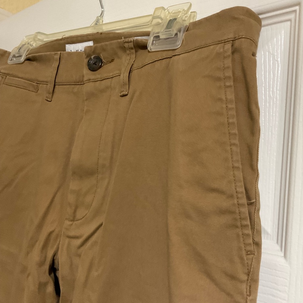 Goodfellow & Co Men's Khaki Chinos